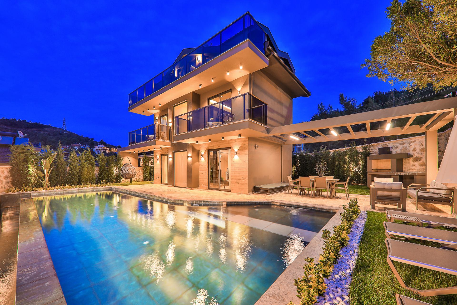 Villa Santoni - Copy